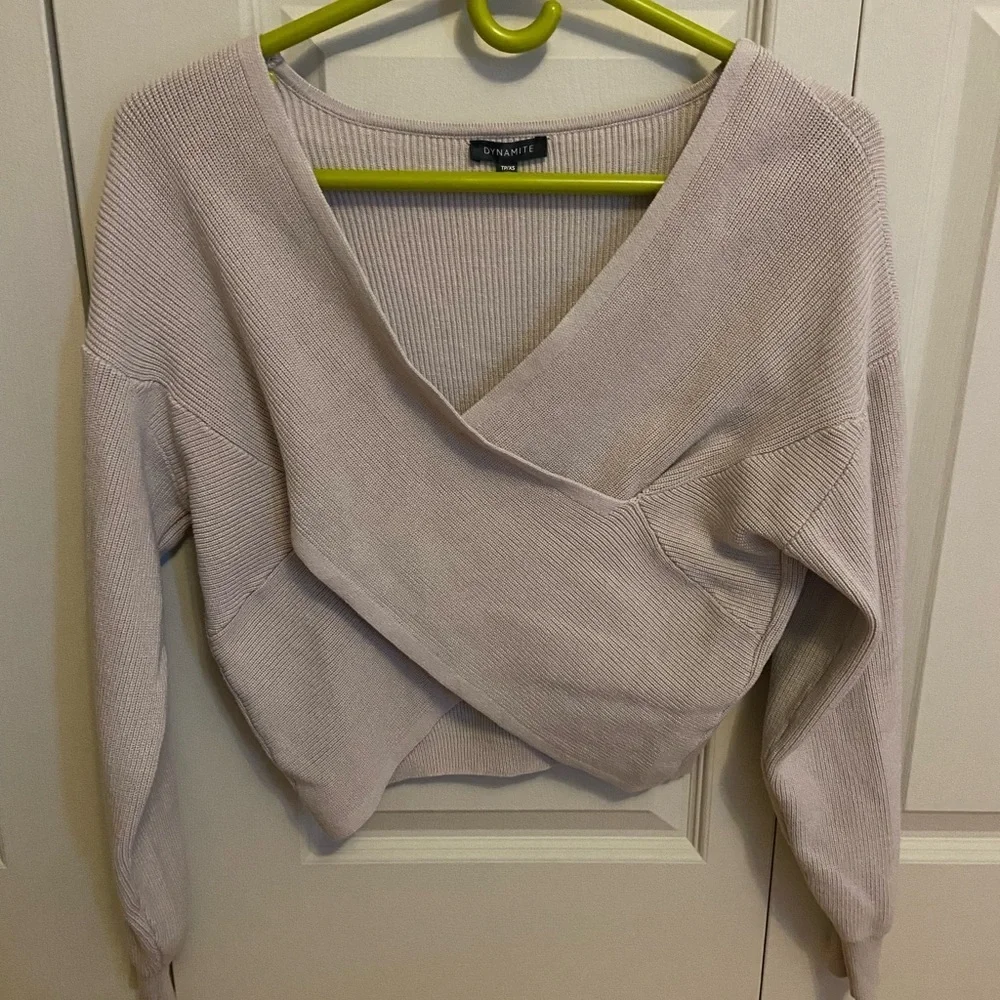 DYNAMITE - Picture 1 of 2